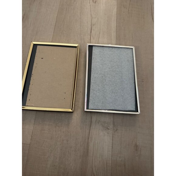 Bundle Of 2 Vintage Gold & Silver Tone Picture Frames With Easel Backs - Picture 2 of 6